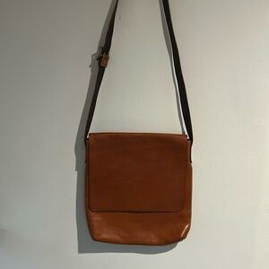 Leather messenger bag